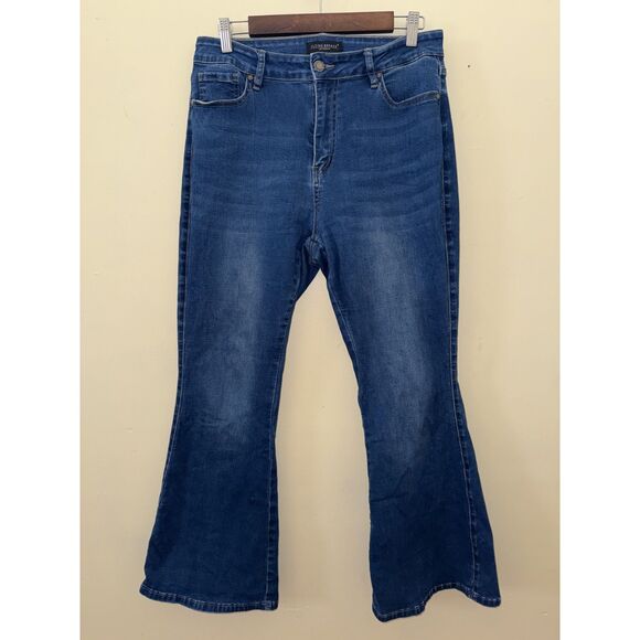 Flying Banana Denim - Flying Banana High Rise Flare Jeans Size 12S Blue Stretch Denim